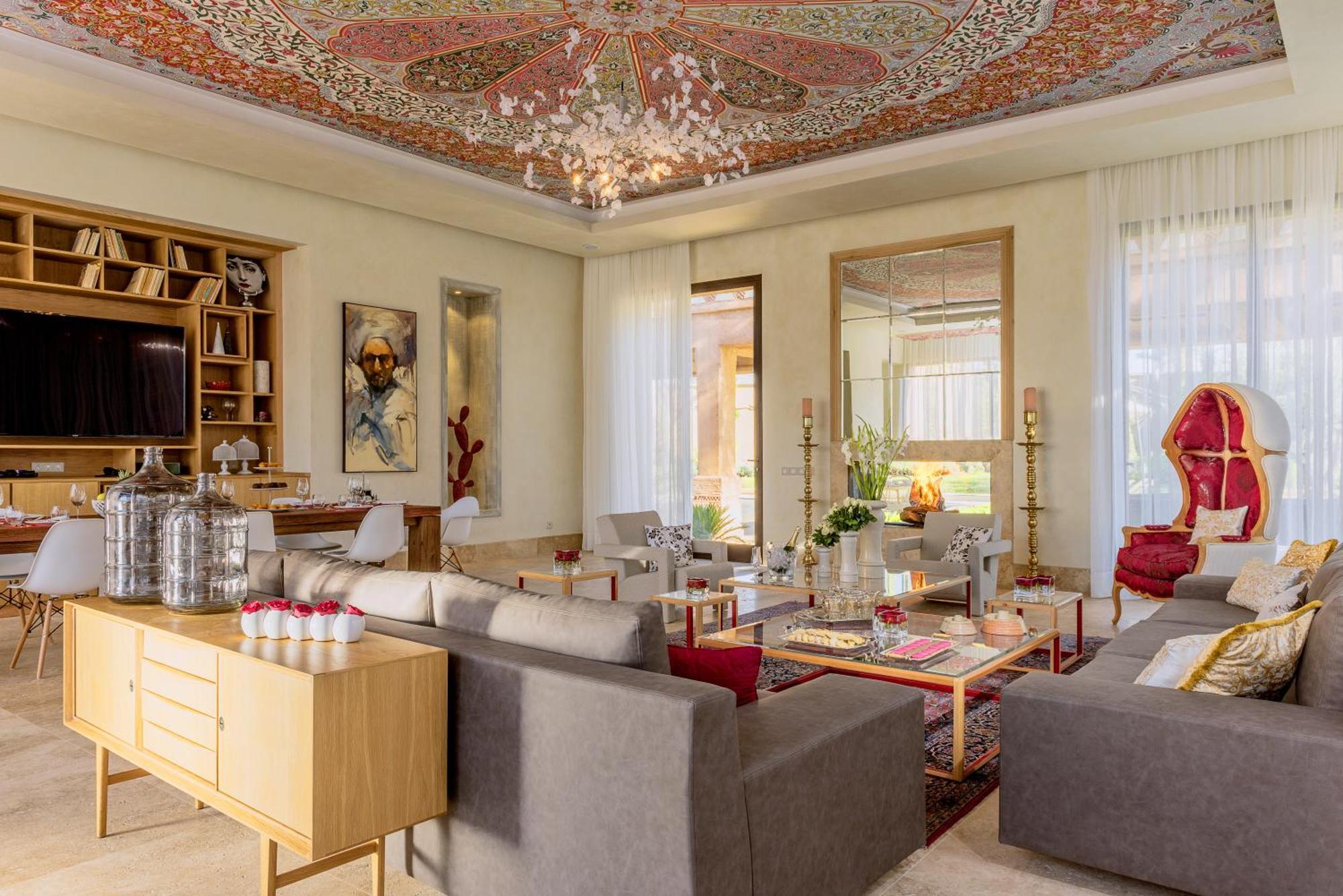 Tigmiza Boutique Hotel & Spa Ouled Jelal Quarto foto The interior of the presidential suite at the Ritz-Carlton, Jerusalem
