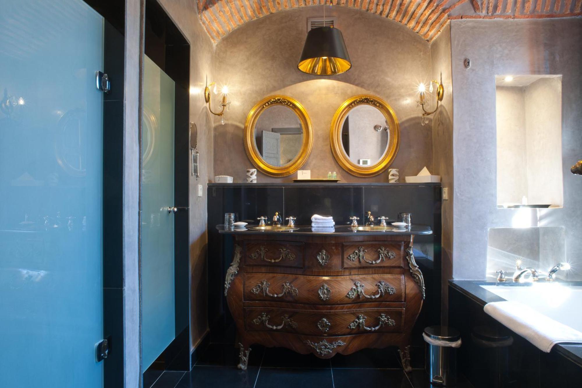 Tigmiza Boutique Hotel & Spa Ouled Jelal Exterior foto Bathroom