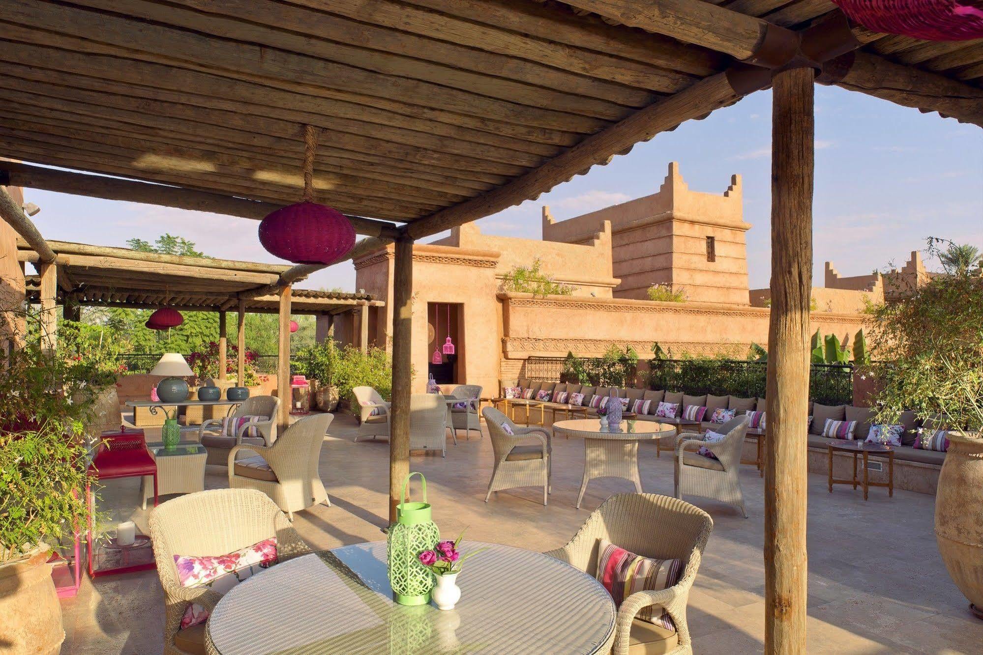 Tigmiza Boutique Hotel & Spa Ouled Jelal Exterior foto The hotel's rooftop terrace